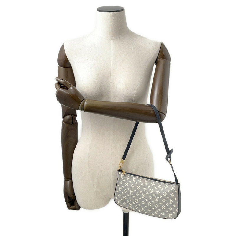 路易威登 Monogram Idylle Pochette 配件手提包 M60479 路易威登LOUIS VUITTON官方線上旗艦店-3