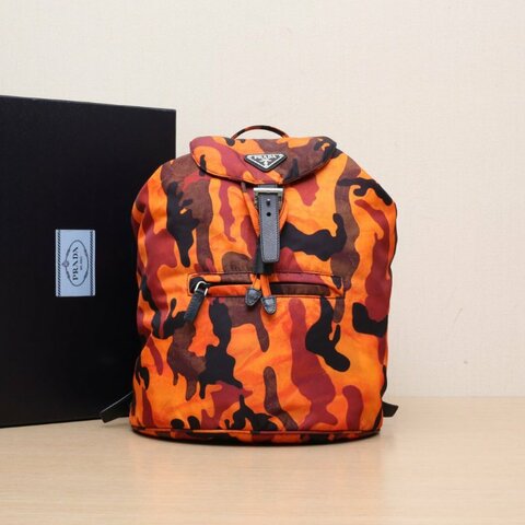 PRADA 橘紅色尼龍橘紅迷彩降落傘雙肩包肩背包