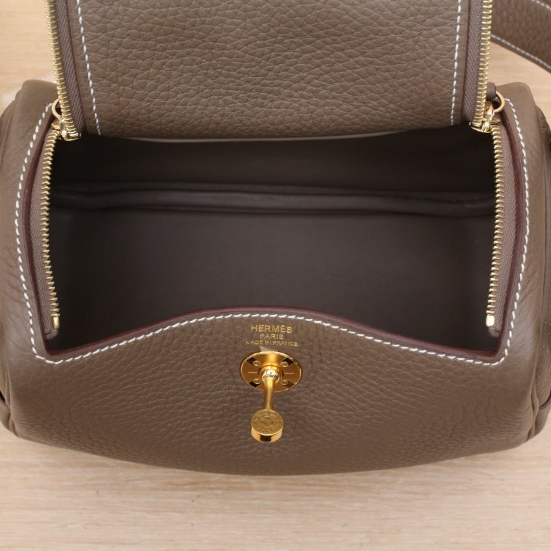 HERMES LindyMini18大象灰TC皮B刻金扣肩背包-2