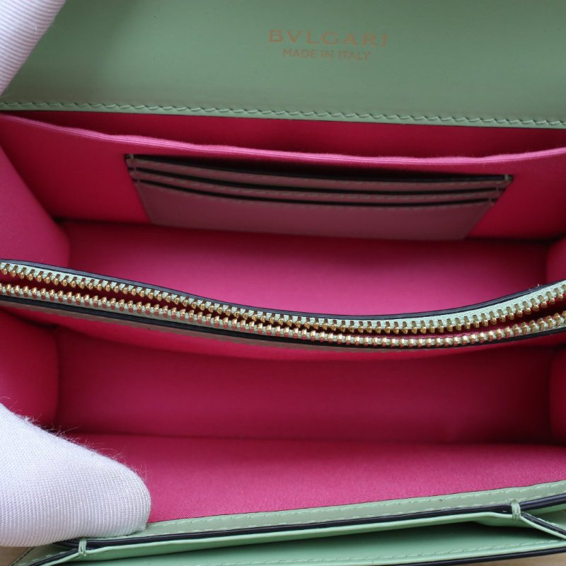 BVLGARI 綠色牛皮SerpentiForever鏈條蛇頭包小號肩背包-3