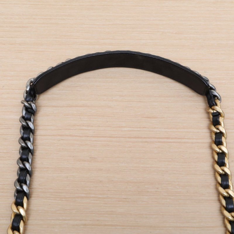 CHANEL 19BAG口蓋包中號30黑色羊皮晶片開金銀扣肩背包-2