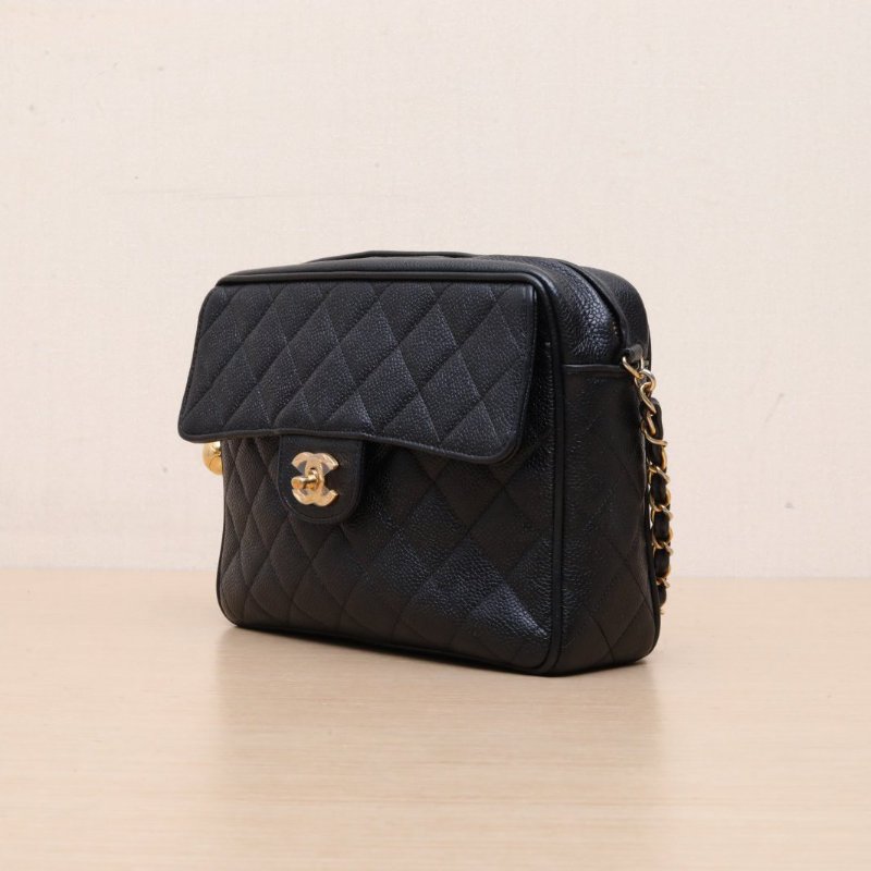 CHANEL 黑色荔枝牛皮2開金扣中古雕花扣菱格紋金球相機包23肩背包-3