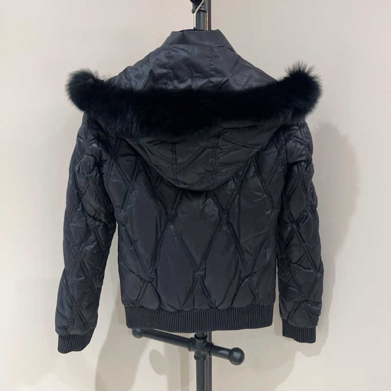 99新 Versace 范思哲 绗缝连帽羽绒服 外套 鸭绒填充 帽子可以脱卸 两种穿法 女款 黑色-6