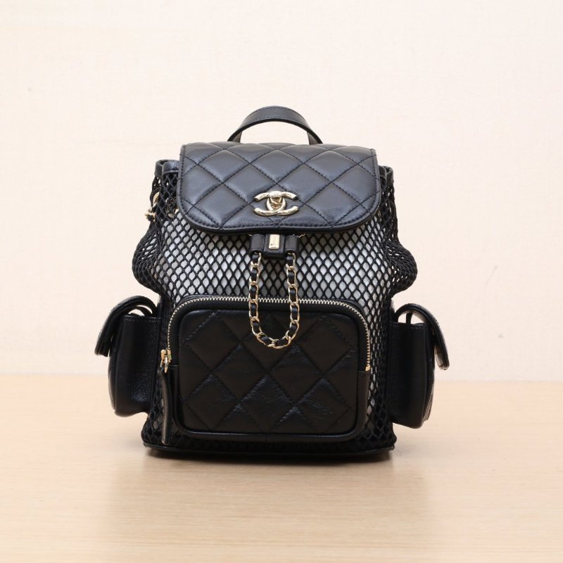 CHANEL 黑色羊皮晶片開淺金扣坦克雙肩包小號肩背包-1