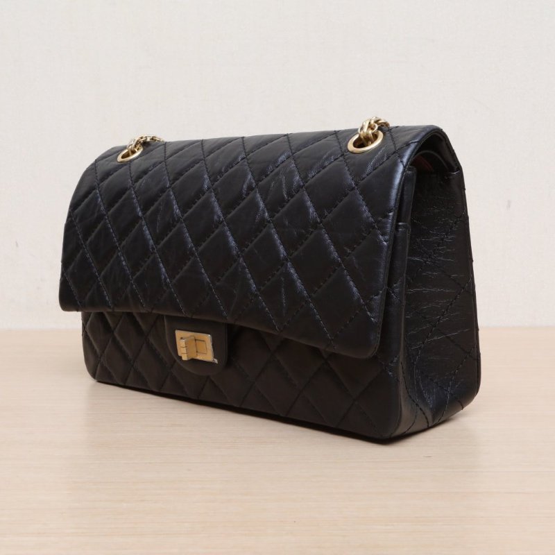 CHANEL 2.55口蓋包大號28黑色牛皮27開金扣肩背包-3