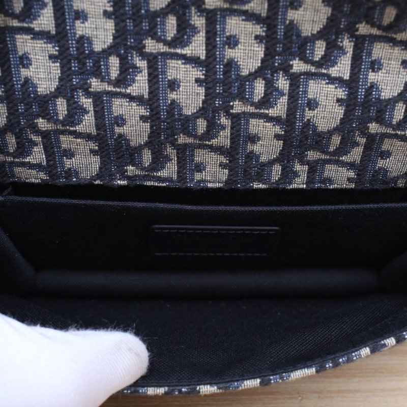 DIOR 30Montaigne蒙田EAST-WEST鏈條包21金扣2023肩背包-3