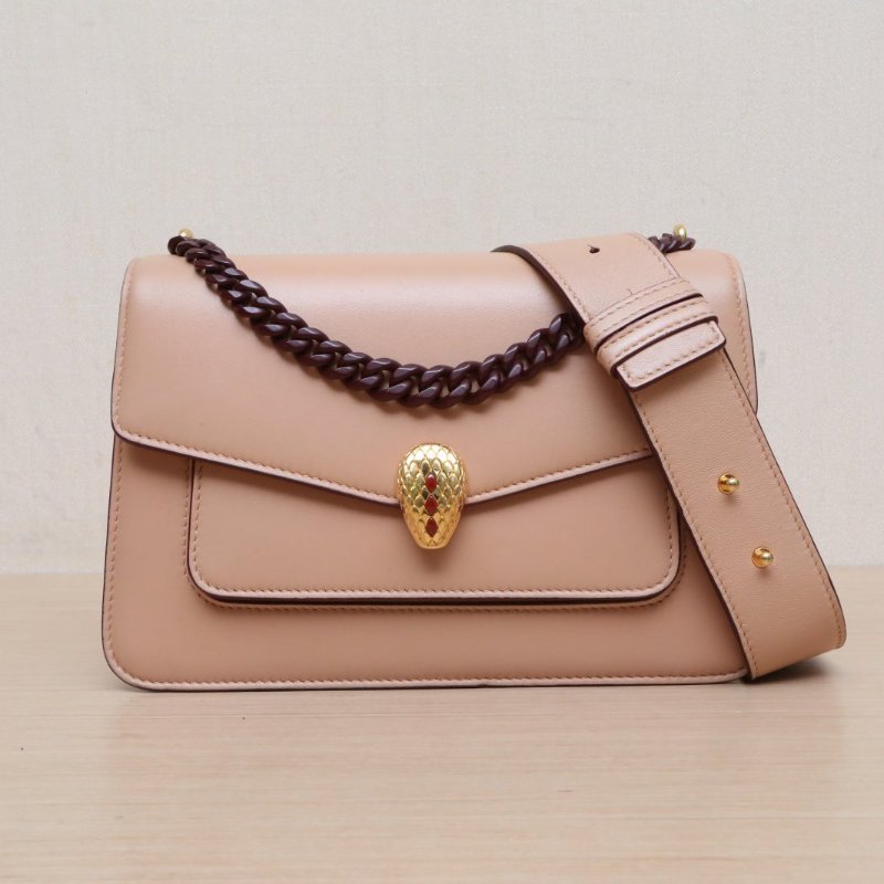 BVLGARI 奶茶色羊皮金扣Serpentiforever風琴蛇頭包亞曆山大聯名款肩背包-0