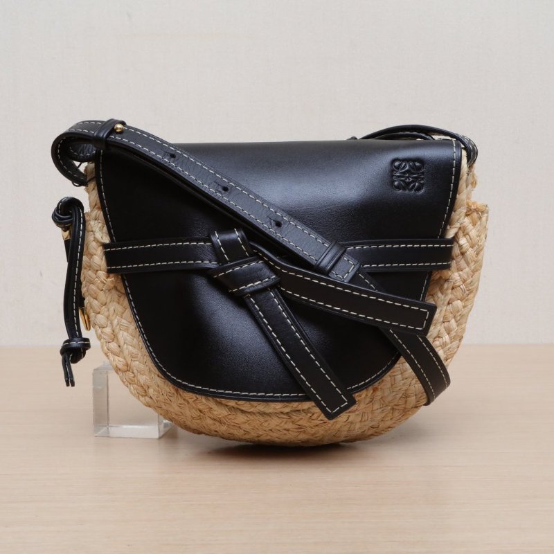 LOEWE Gate馬鞍斜跨包小號黑色牛皮/草編肩背包-1
