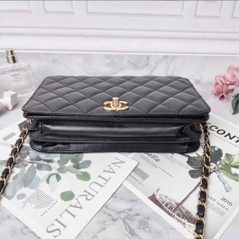 CHANEL CF WOC