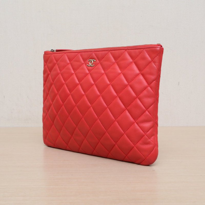 CHANEL CF手拿包小號28紅色羊皮23開金扣肩背包-2