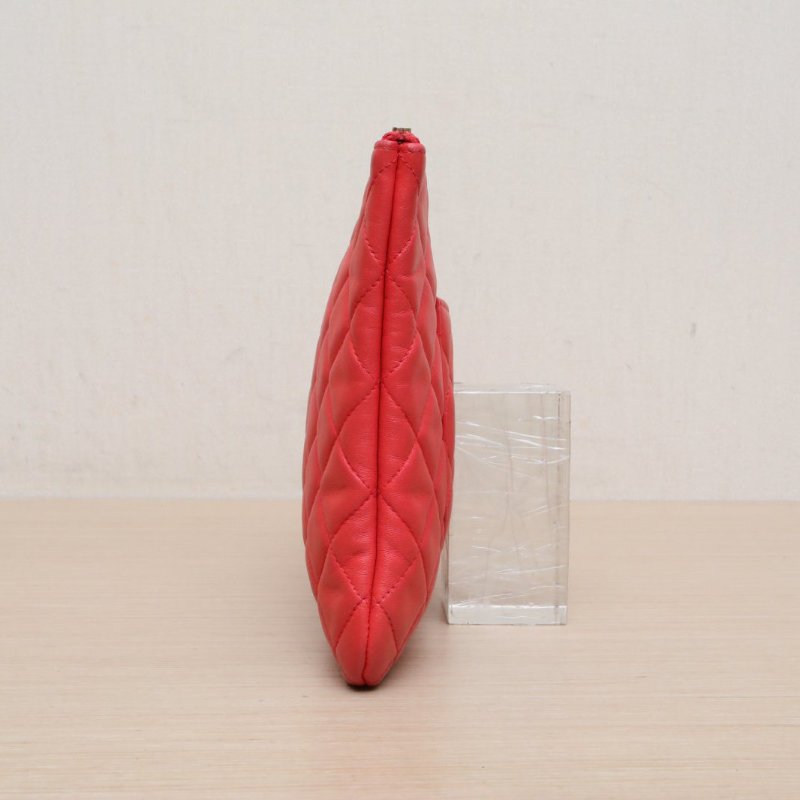 CHANEL CF手拿包小號28紅色羊皮23開金扣肩背包-3