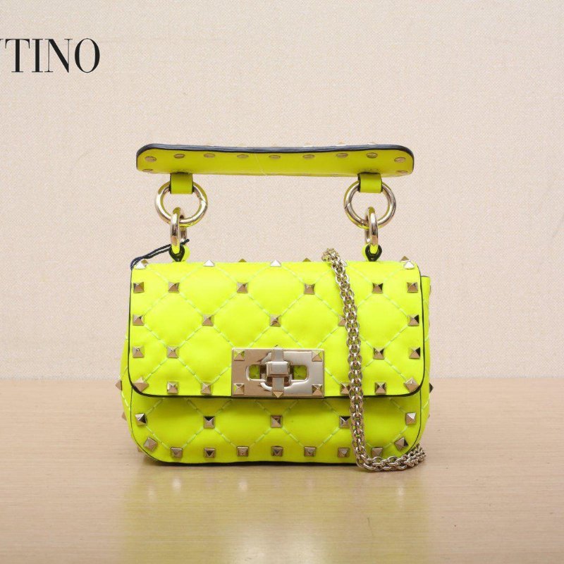 VALENTINO ROCKSTUDSPIKE超mini14鏈式手袋黃色羊皮淺金扣螢光黃肩背包-0