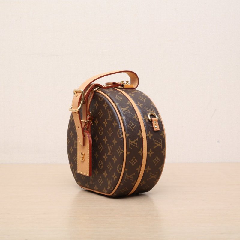 LOUIS VUITTON PETITEBOITECHAPEAU硬圓餅中號17.5老花PVC2019肩背包-4