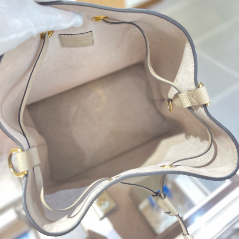 Louis Vuitton路易威登LV大象灰水桶包-6