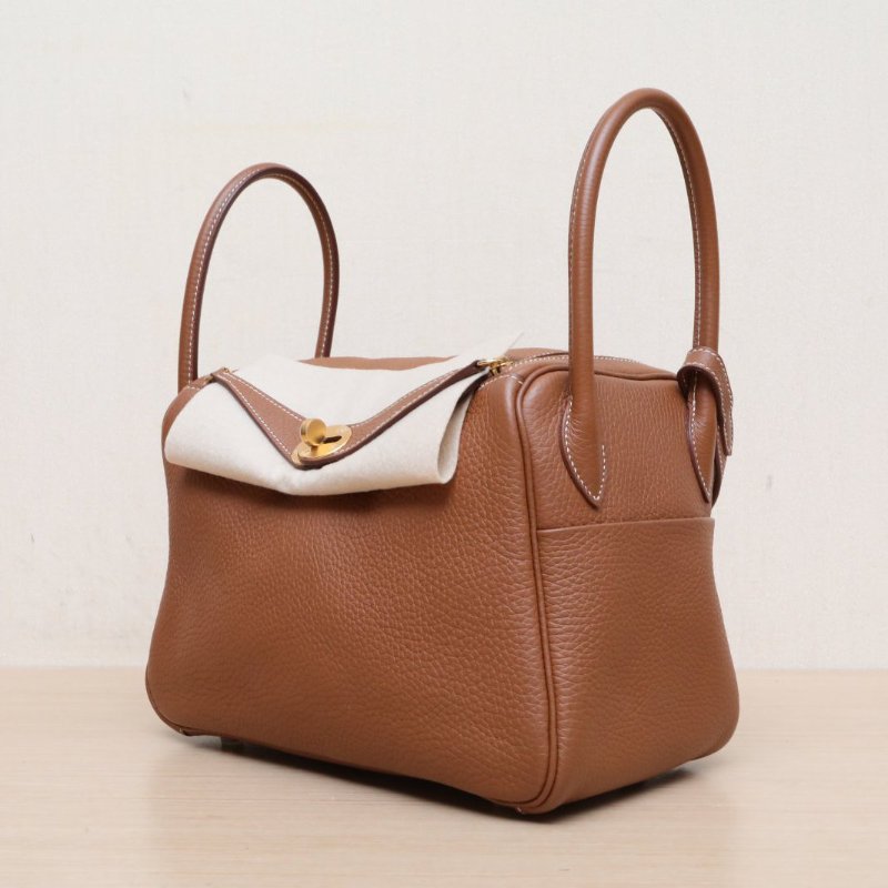 HERMES Lindy2637金棕色TC皮U刻金扣肩背包-3