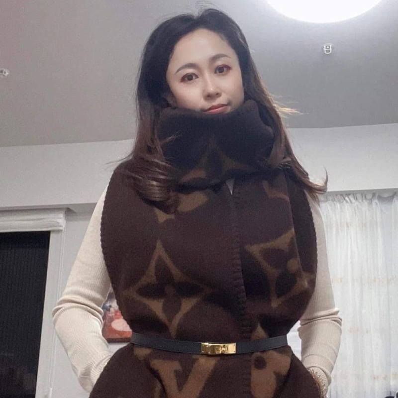 LV cashmere 喀什米爾羊絨 雙色圍巾-5