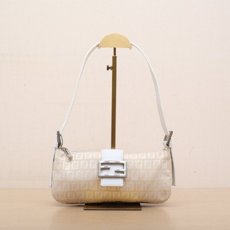 FENDI 白色帆布中古法棍腋下包肩背包-1