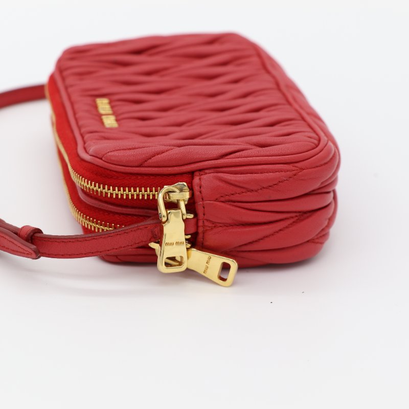 Miu Miu 謬謬 Matelassé 紅色 羊皮 相機包-6