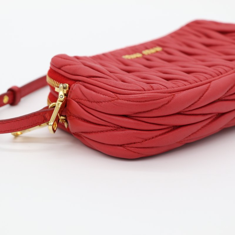 Miu Miu 謬謬 Matelassé 紅色 羊皮 相機包-7