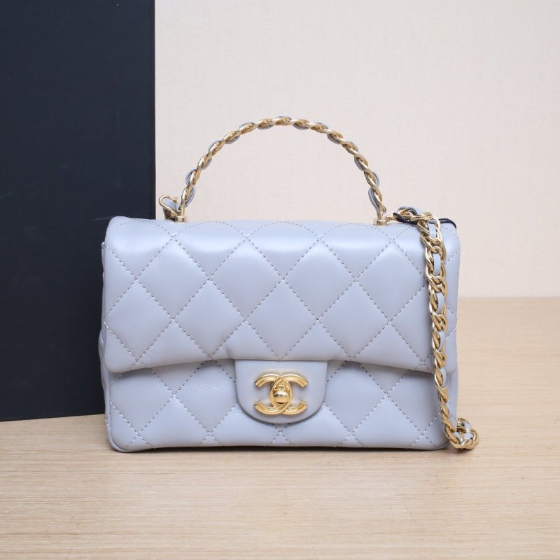 CHANEL 23SCF口蓋包大Mini20灰色羊皮晶片開金扣金屬皮穿手柄肩背包-0