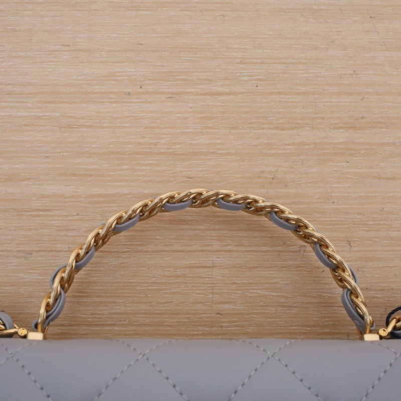 CHANEL 23SCF口蓋包大Mini20灰色羊皮晶片開金扣金屬皮穿手柄肩背包-2