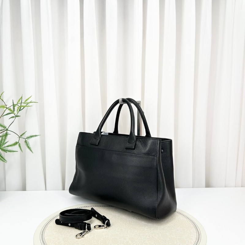 Chanel 黑皮搭配銀扣荔枝紋牛皮 cerf 手提包肩背包-4