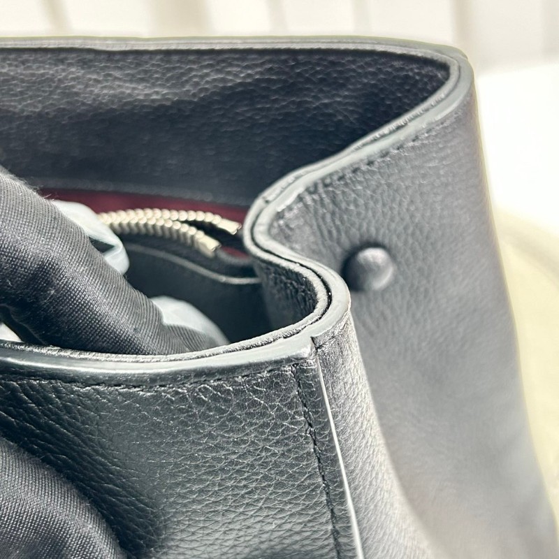 Chanel 黑皮搭配銀扣荔枝紋牛皮 cerf 手提包肩背包-12