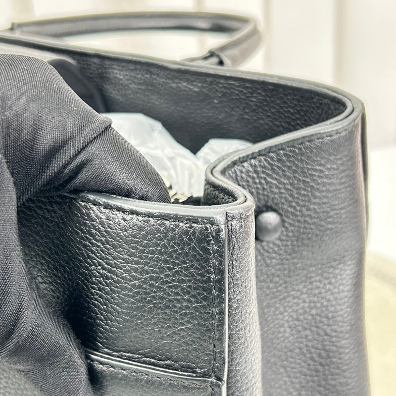 Chanel 黑皮搭配銀扣荔枝紋牛皮 cerf 手提包肩背包-14