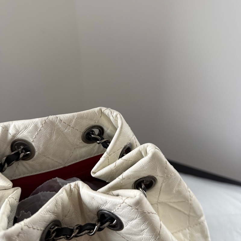 ✨Chanel 黑白熊貓 小號 流浪背包 🐼 99新無保卡 自用划算-3