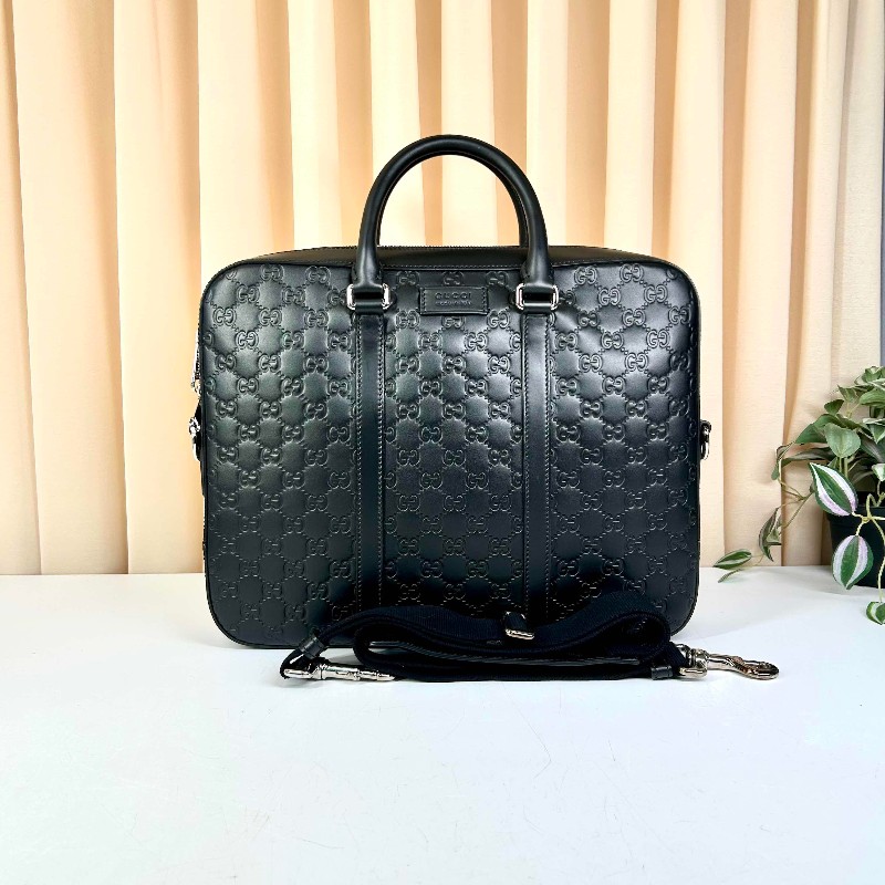 GUCCI 黑色全皮壓紋電腦公事包 可拆卸肩帶-0