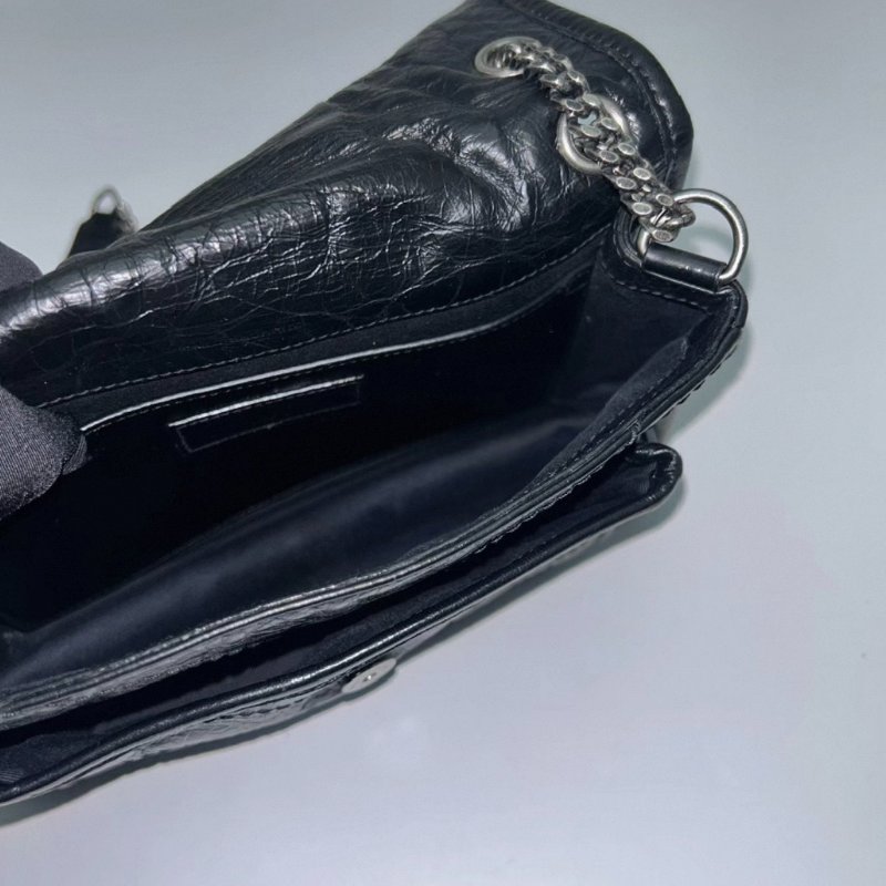 YSL新款D扣黑銀niki小號鏈條包 22*18*6.5 99新配件塵袋-3