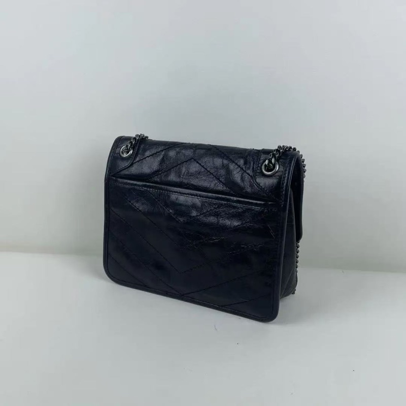 YSL新款D扣黑銀niki小號鏈條包 22*18*6.5 95新 配件塵袋-5