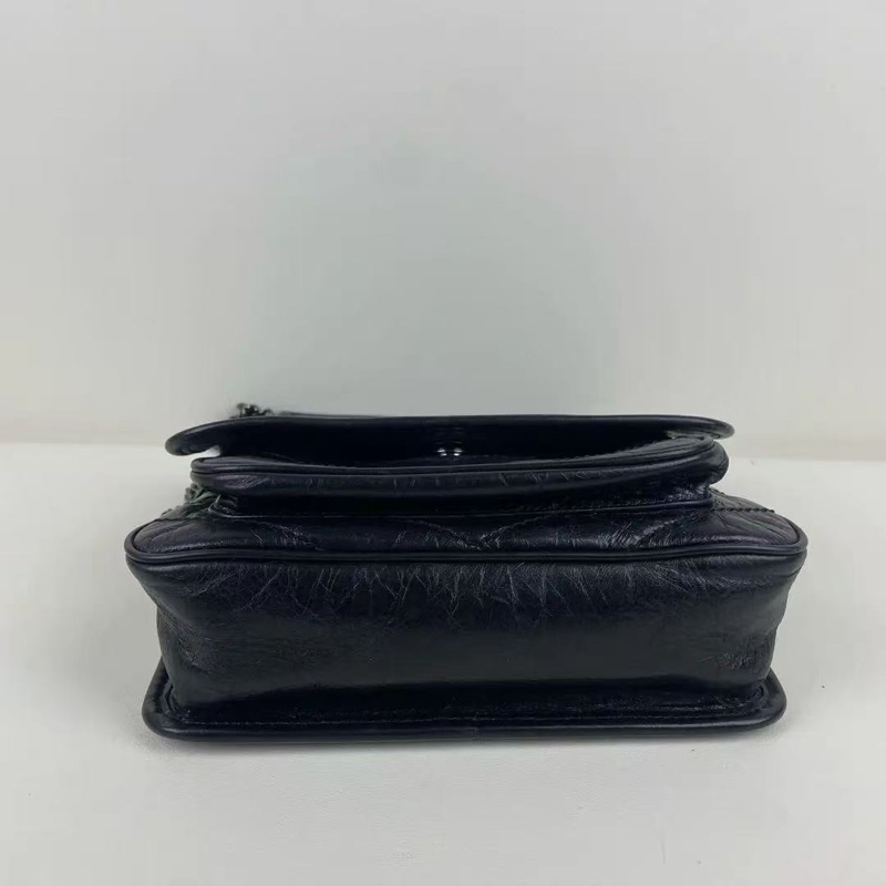 YSL新款D扣黑銀niki小號鏈條包 22*18*6.5 95新 配件塵袋-6