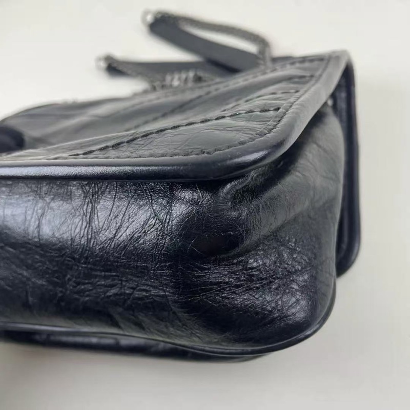 YSL新款D扣黑銀niki小號鏈條包 22*18*6.5 95新 配件塵袋-12