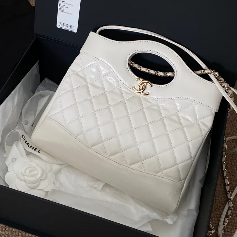 ✨Chanel 25P 白色羊皮 31bag 晶片款 有購證🤍-0