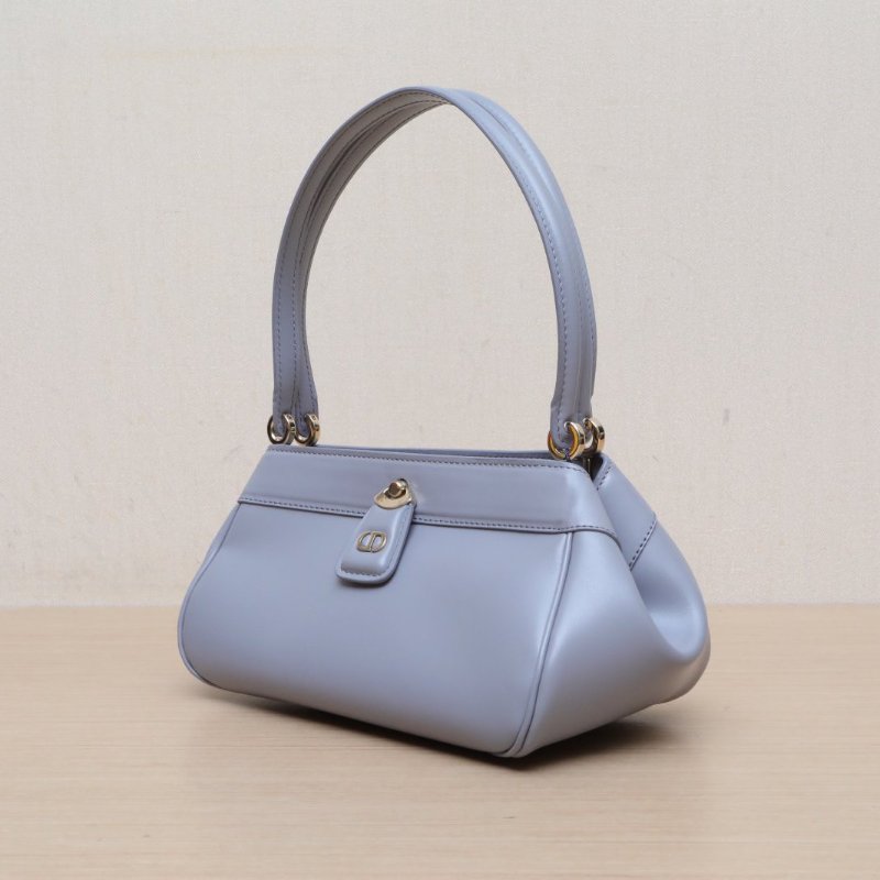 DIOR Key腋下包小號22灰色牛皮淺金扣2023肩背包-3