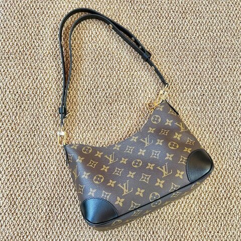 Louis Vuitton - 原花拼黑皮 Boulogne PM 牛角包