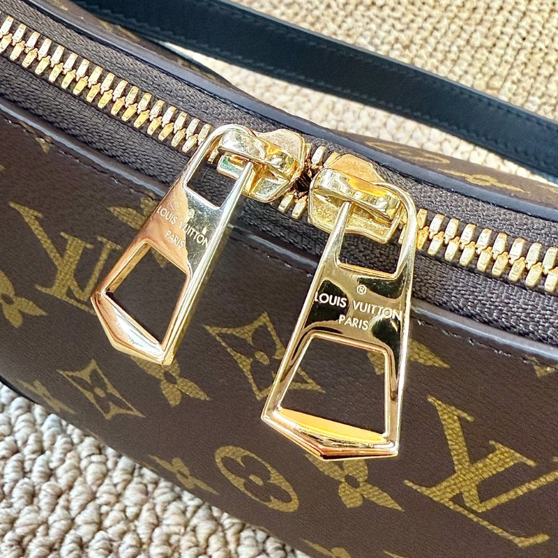 Louis Vuitton - 原花拼黑皮 Boulogne PM 牛角包-12