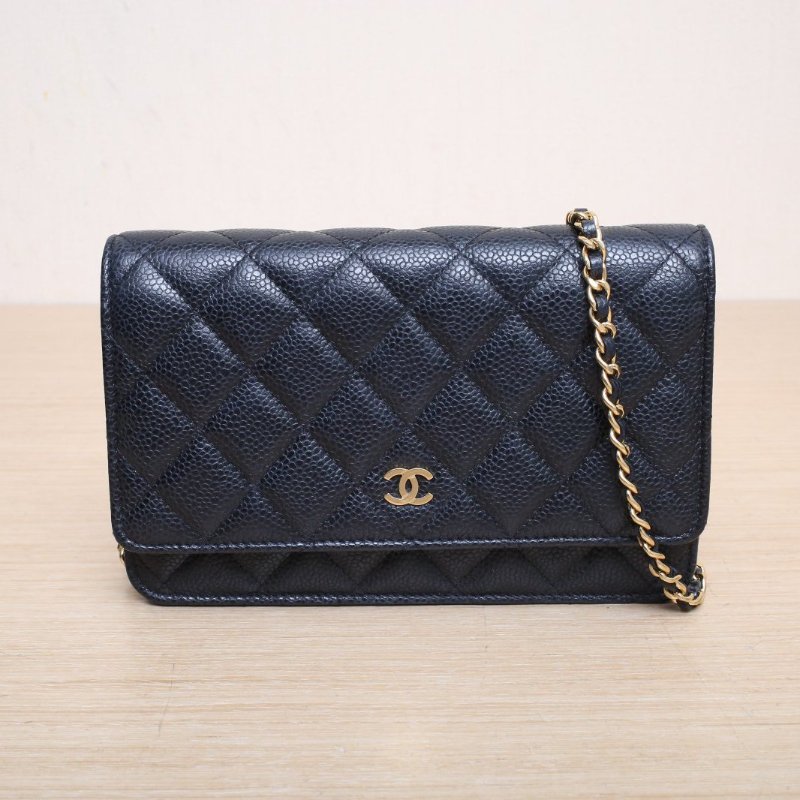 CHANEL CFWOC19黑色荔枝牛皮29開金扣肩背包-1