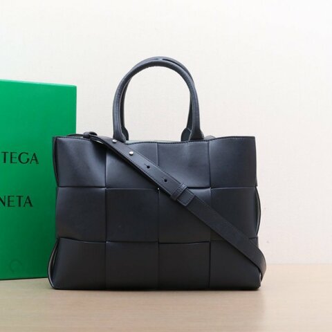 BOTTEGA VENETA 深灰色牛皮ArcoTote編織手提單肩包32肩背包