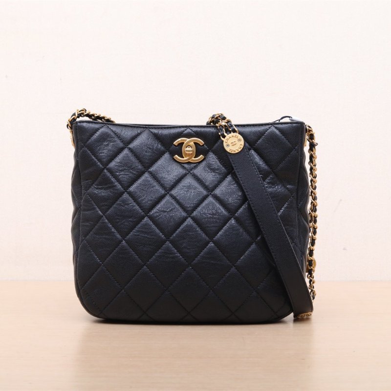 CHANEL 手工坊金幣Hobo腋下包黑色荔枝牛皮晶片開金扣肩背包-1