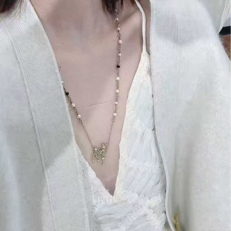 Chanel香奈兒25聖誕限定VIC禮盒小鹿項鍊-7