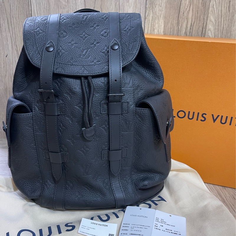 Lv小牛皮革壓紋後背包(原價14萬多現在65折出清價❗️)-0