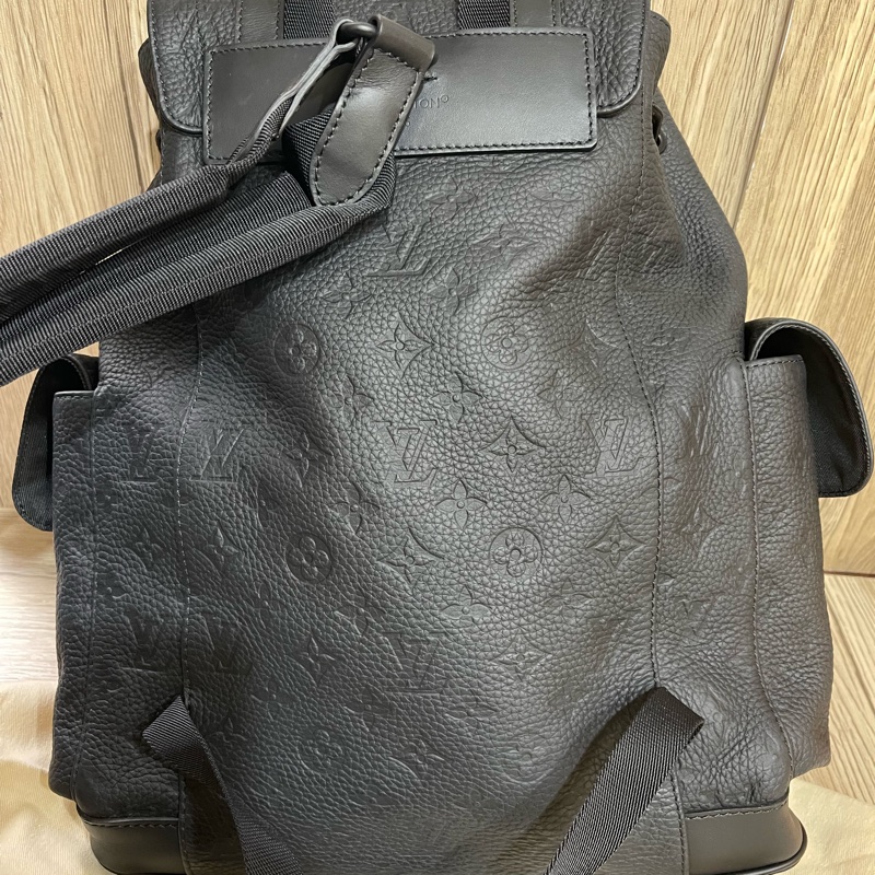 Lv小牛皮革壓紋後背包(原價14萬多現在65折出清價❗️)-21