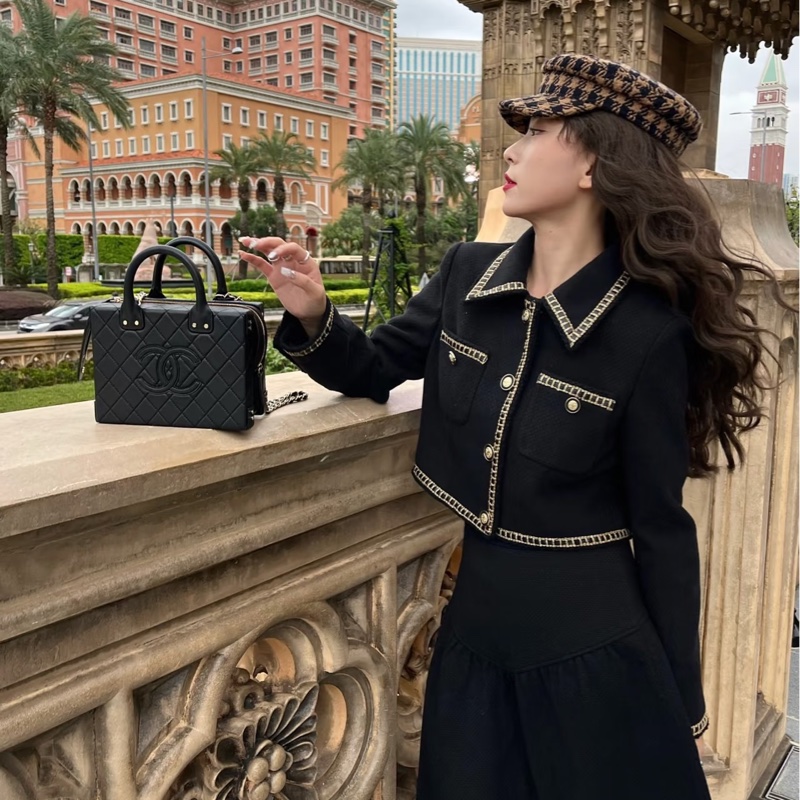 ෆ Chanel 22k手提盒子包✨專櫃18萬-3