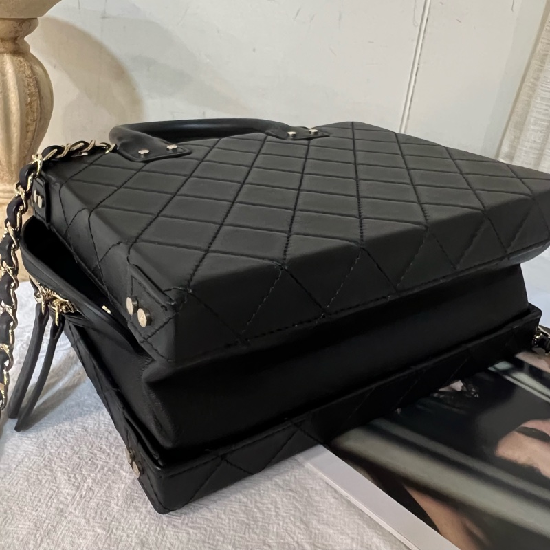 ෆ Chanel 22k手提盒子包✨專櫃18萬-15