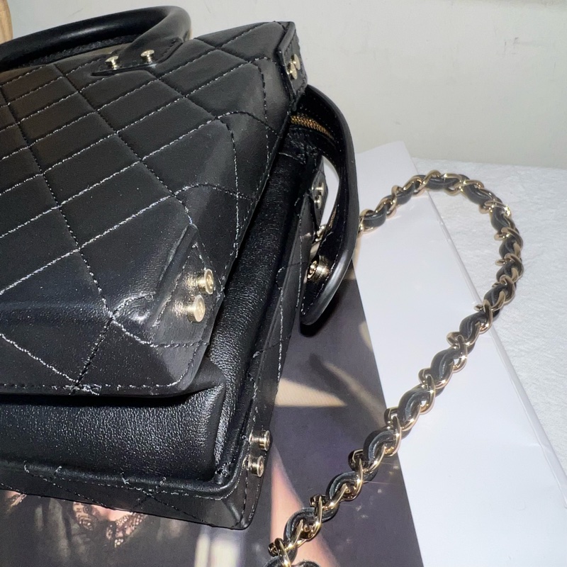 ෆ Chanel 22k手提盒子包✨專櫃18萬-17