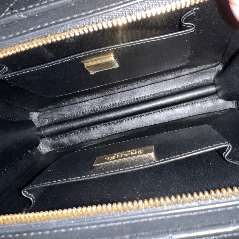 ෆ Chanel 22k手提盒子包✨專櫃18萬-22