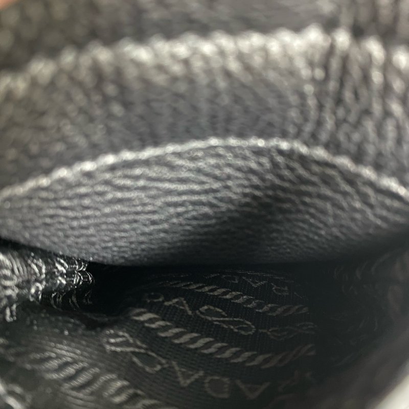 ☆ Prada 普拉達 Black Calfskin Shoulder Bag 黑色小牛皮肩背袋 - 257024112-20