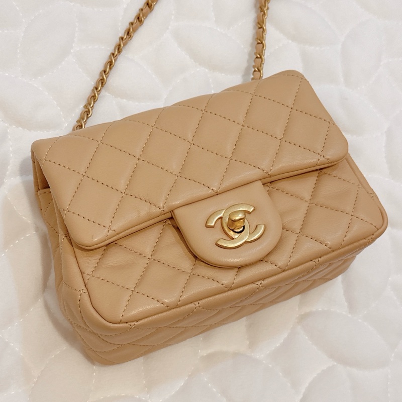 近全新｜勿議價🇫🇷Chanel方胖金球奶茶色 晶片 小羊皮 17公分-1